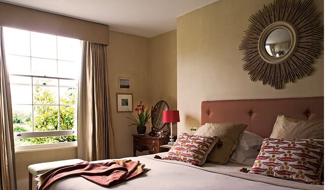 태양 거울 헤드보드