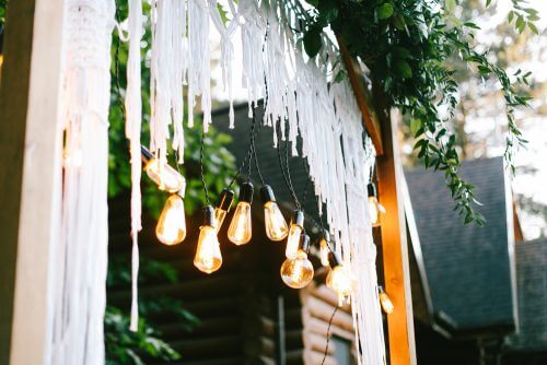 완성된 마크라메 커튼을 원하는 곳에 달아보자.