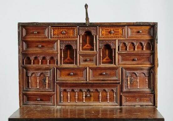 바르구에뇨 책상