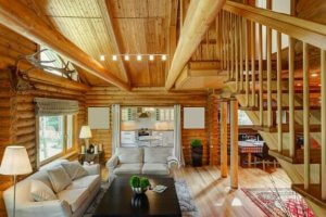 목재: 변치 않는 친구 같은 자재