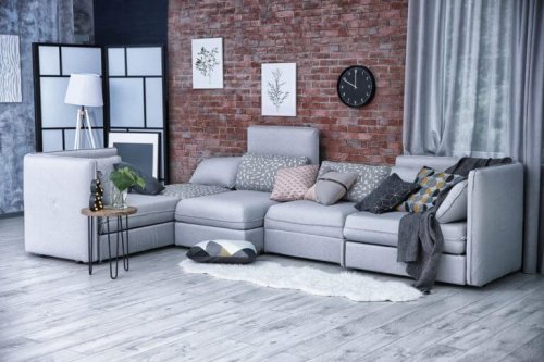 작은 집 유리 벽