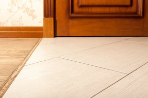 바닥재로 포장용 평판을 쓰는 이유