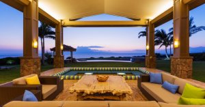 개방형과 폐쇄형 포치 중 어느 쪽이 나을까?