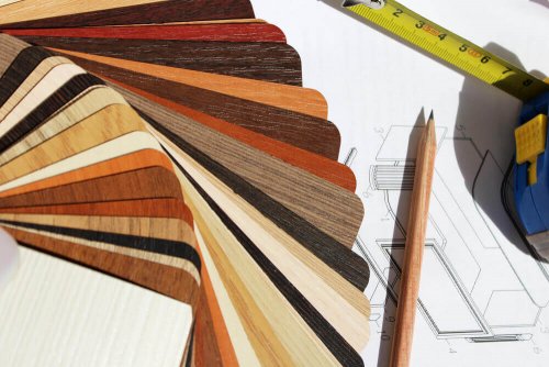 수납 공간이 딸린 가구를 찾고 있다면, 공간 문제를 해결하는데 있어 맞춤 제작만한 것이 없다. 필요에 따라 다양하게 디자인할 수 있기 때문이다.