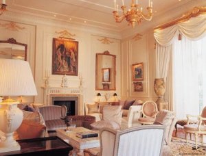 인테리어 디자이너 니키 하슬람에 대해 자세히 알아보자 03