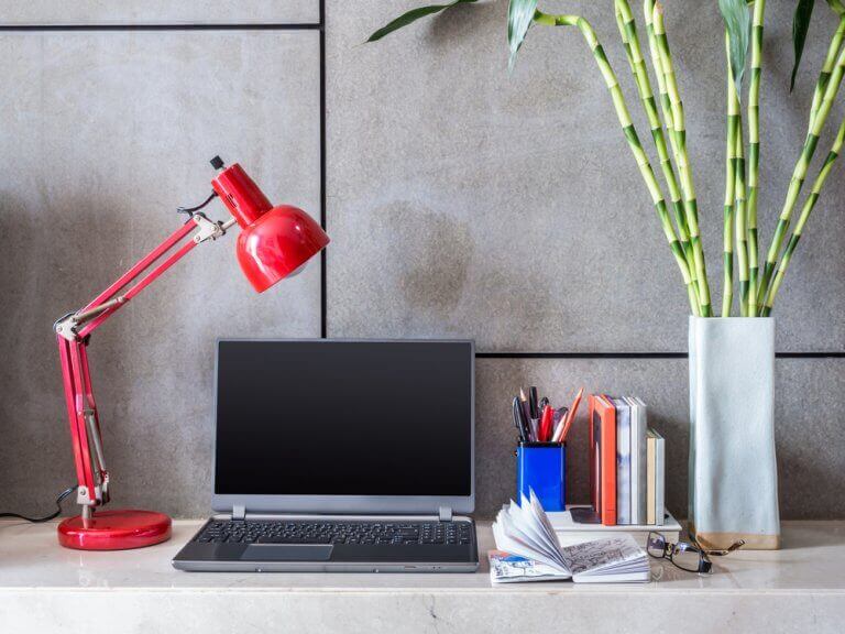 홈 오피스 조명