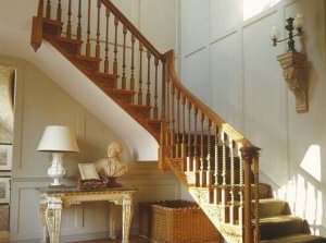 인테리어 디자이너 니키 하슬람에 대해 자세히 알아보자