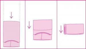 옷을 틀에 맞게 접기