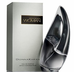 도나 캐런의 '우먼' 바이 자하 하디드