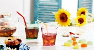 다양한 색상의 유리잔으로 식탁을 밝혀보자