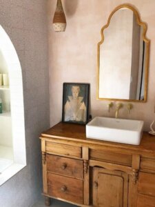 오래된 듯한 느낌의 목재를 만드는 방법을 알아보자